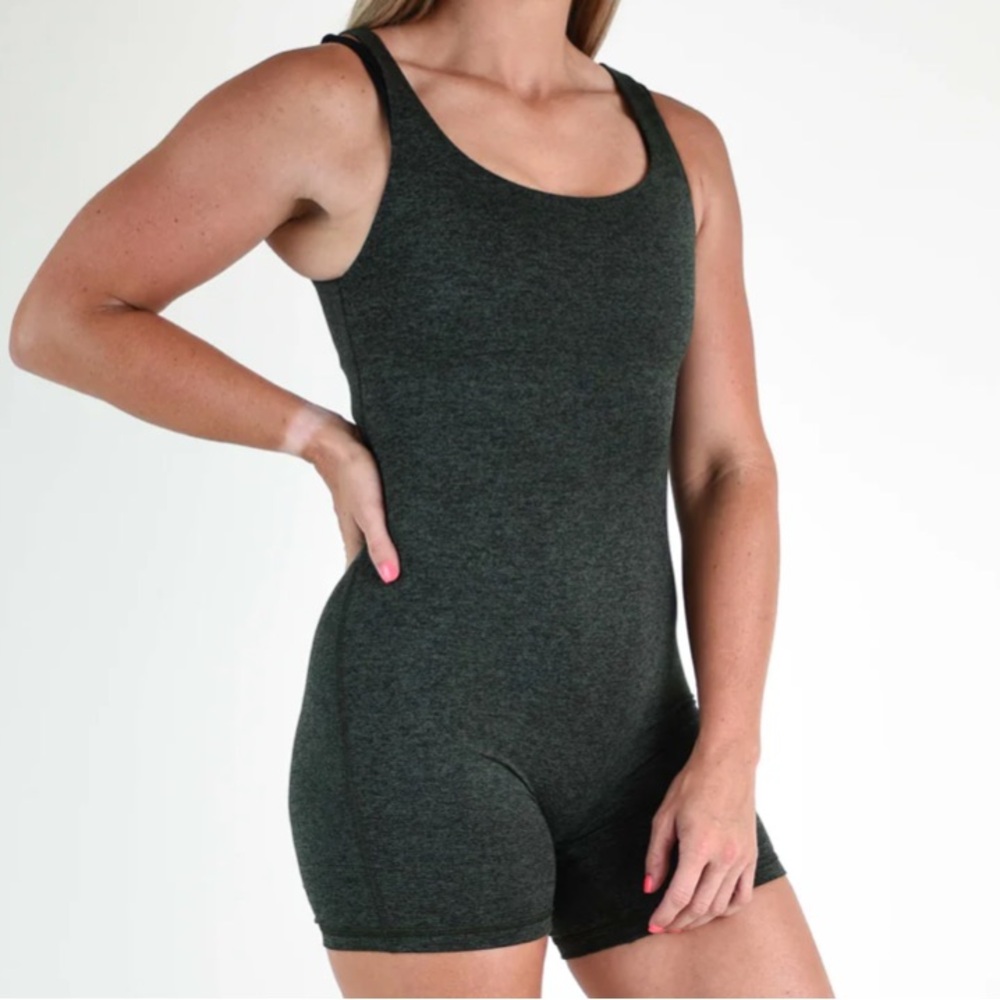 NWT! Fleo Open Back Bodysuit XS in color Hunter Green.